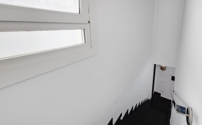 Resale - Villa -
Torrevieja - Aguas Nuevas