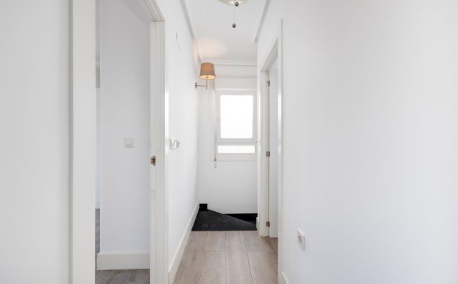 Resale - Villa -
Torrevieja - Aguas Nuevas