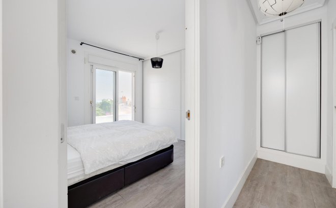 Resale - Villa -
Torrevieja - Aguas Nuevas