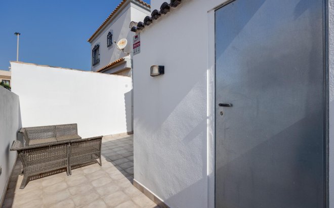 Resale - Villa -
Torrevieja - Aguas Nuevas