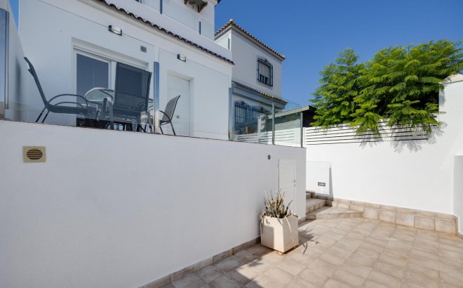 Resale - Villa -
Torrevieja - Aguas Nuevas