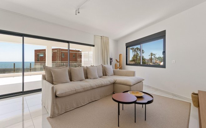 Herverkoop - Villa -
Torrevieja - La Veleta