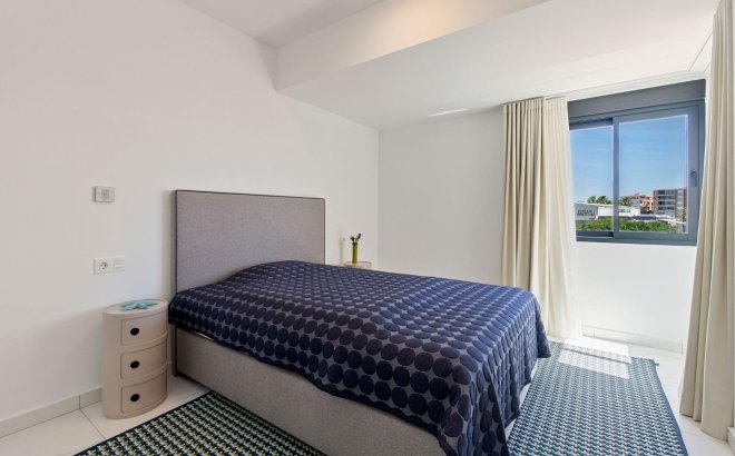 Herverkoop - Villa -
Torrevieja - La Veleta