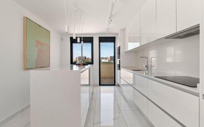 Herverkoop - Villa -
Torrevieja - La Veleta