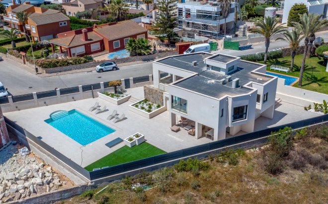 Herverkoop - Villa -
Torrevieja - La Veleta