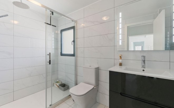 Herverkoop - Villa -
Torrevieja - La Veleta