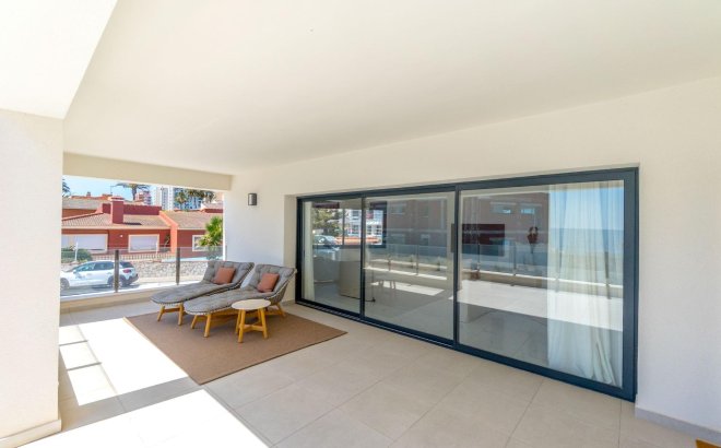 Herverkoop - Villa -
Torrevieja - La Veleta