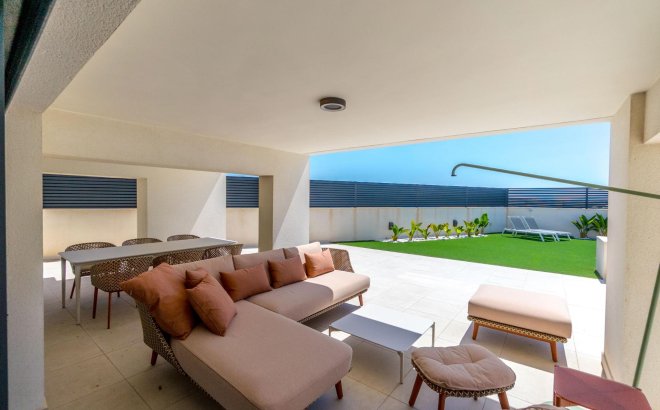 Herverkoop - Villa -
Torrevieja - La Veleta