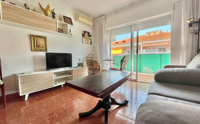 Revente - Appartement -
Torrevieja - Estacion De Autobuses