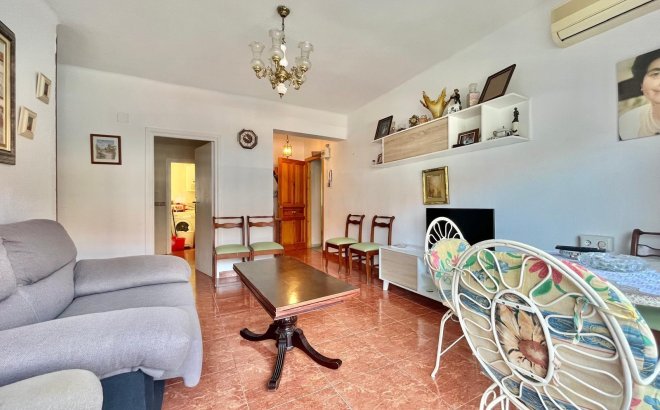 Revente - Appartement -
Torrevieja - Estacion De Autobuses