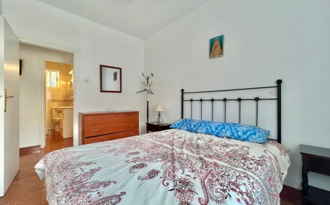 Revente - Appartement -
Torrevieja - Estacion De Autobuses