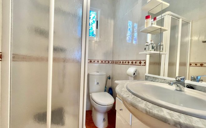 Revente - Appartement -
Torrevieja - Estacion De Autobuses