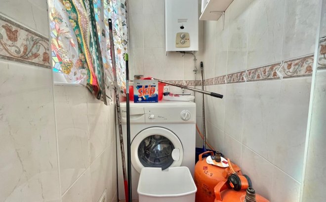 Revente - Appartement -
Torrevieja - Estacion De Autobuses