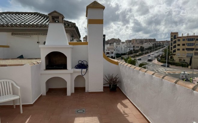 Resale - Bungalow -
Torrevieja - Cañada Del Molino