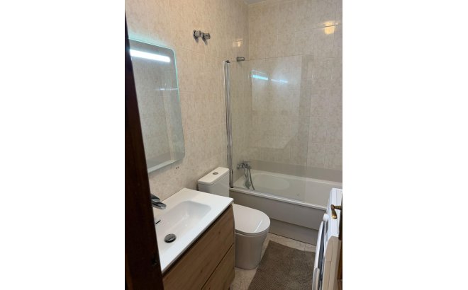 Resale - Bungalow -
Torrevieja - Cañada Del Molino