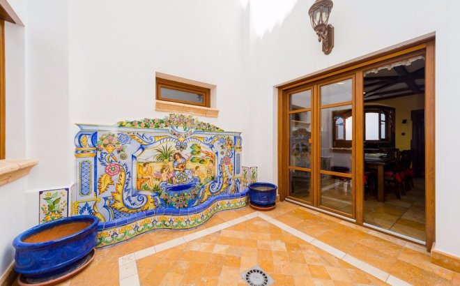 Revente - Commercial -
Torrevieja