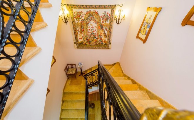 Revente - Commercial -
Torrevieja