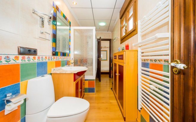 Revente - Commercial -
Torrevieja