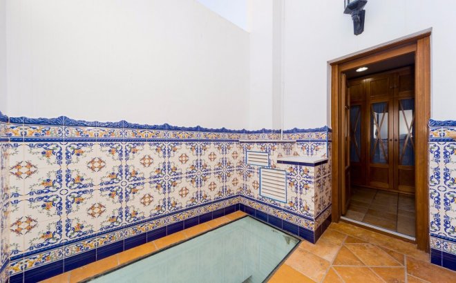 Revente - Commercial -
Torrevieja