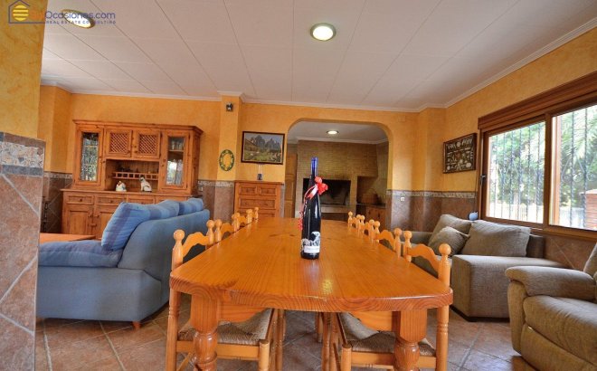 Resale - Villa -
Torrevieja - Los Balcones