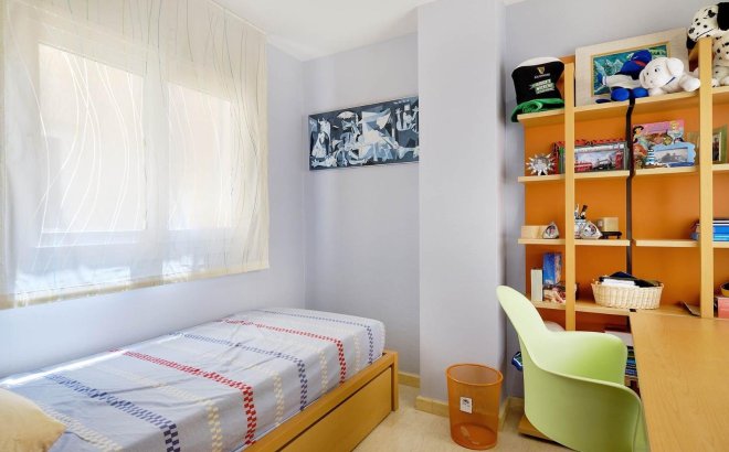 Resale - Penthouse -
Torrevieja