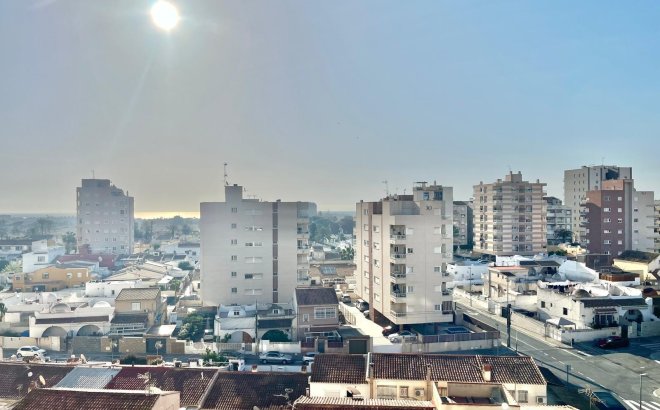 Herverkoop - Appartement -
Torrevieja - Calas Blanca