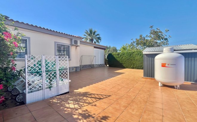 Revente - Villa -
Torrevieja - Los Balcones - Los Altos del Edén