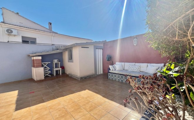 Revente - Villa -
Torrevieja - Los Balcones - Los Altos del Edén