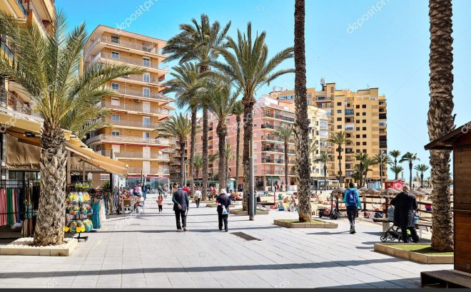 Herverkoop - Appartement -
Torrevieja - Costa Blanca