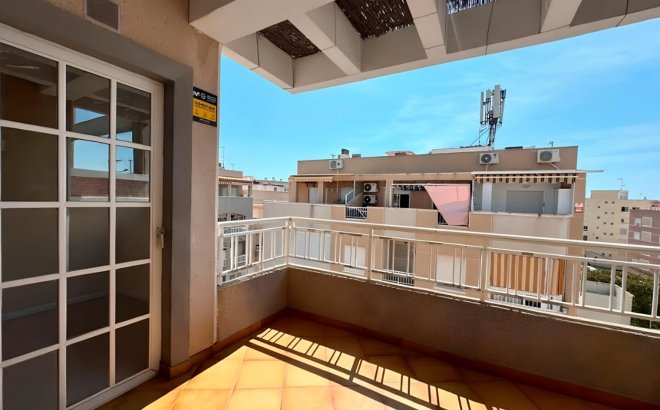 Resale - Penthouse -
Torrevieja - Costa Blanca