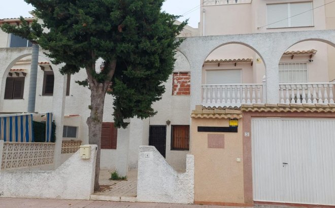 Resale - Town House -
Torrevieja - Aguas Nuevas