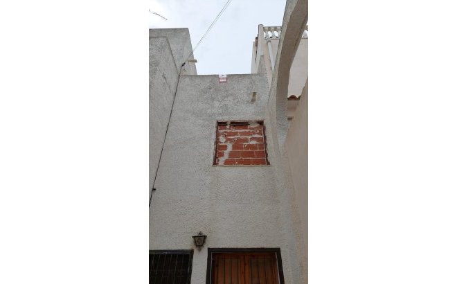Resale - Town House -
Torrevieja - Aguas Nuevas