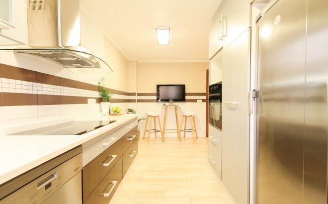 Resale - Villa -
Torrevieja - Costa Blanca