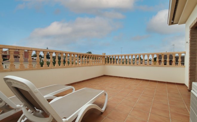 Resale - Villa -
Torrevieja - Costa Blanca