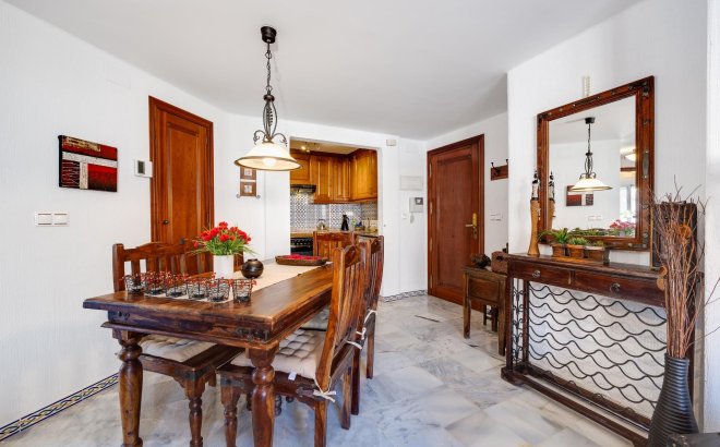 Resale - Apartment -
Torrevieja - Playa de los Locos