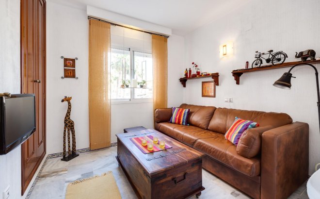 Resale - Apartment -
Torrevieja - Playa de los Locos