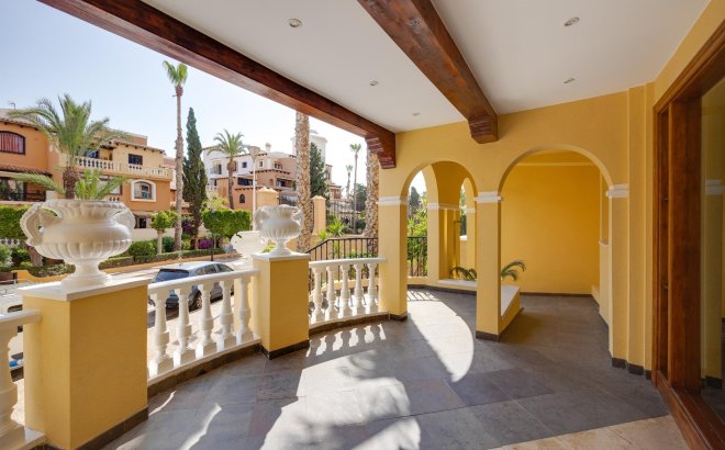 Resale - Apartment -
Torrevieja - Playa de los Locos