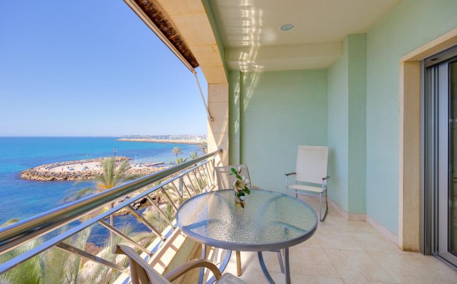 Resale - Apartment -
Torrevieja - Paseo Maritimo