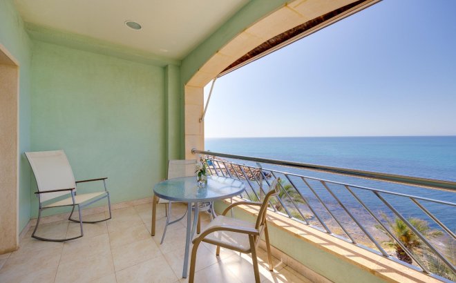 Resale - Apartment -
Torrevieja - Paseo Maritimo