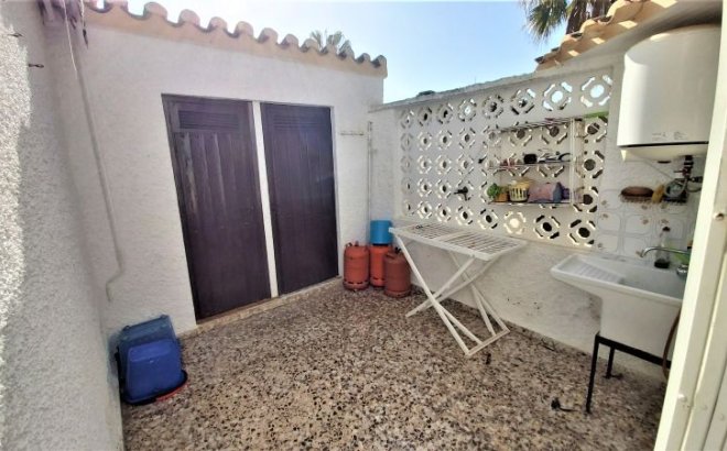 Resale - Villa -
Torrevieja - Costa Blanca