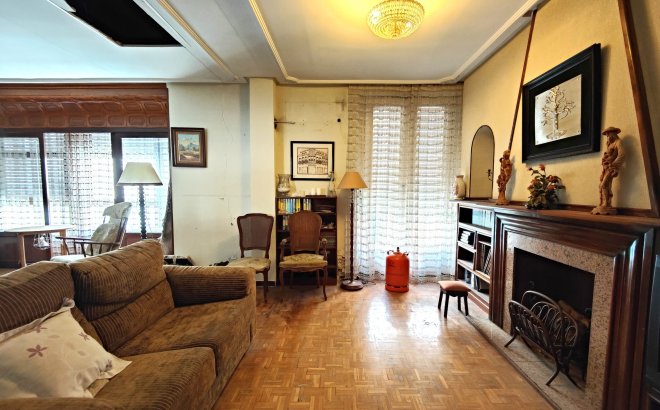 Revente - Appartement -
Torrevieja - Costa Blanca