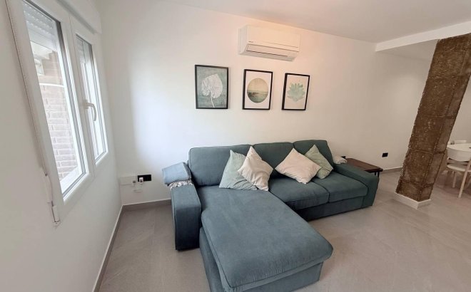 Herverkoop - Appartement -
Torrevieja - La Mata