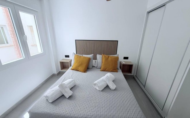 Herverkoop - Appartement -
Torrevieja - La Mata