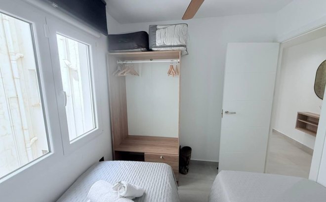 Herverkoop - Appartement -
Torrevieja - La Mata