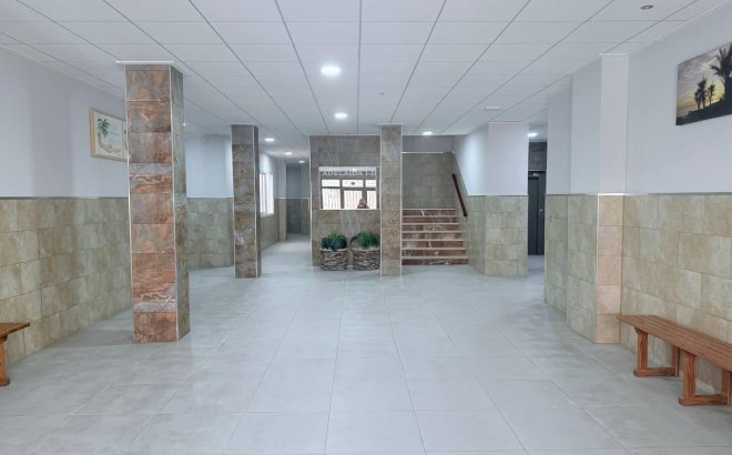 Herverkoop - Appartement -
Torrevieja - La Mata