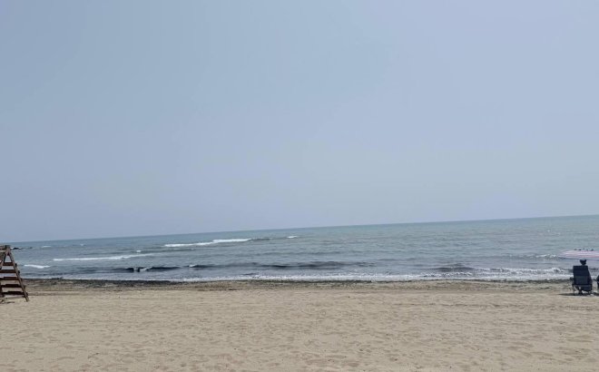 Herverkoop - Appartement -
Torrevieja - La Mata