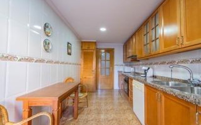 Resale - Apartment -
Torrevieja - Playa del Cura