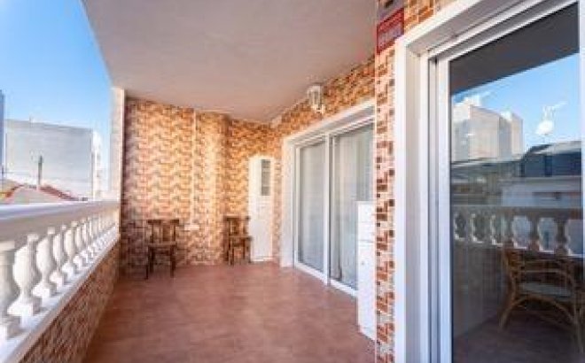 Resale - Apartment -
Torrevieja - Playa del Cura