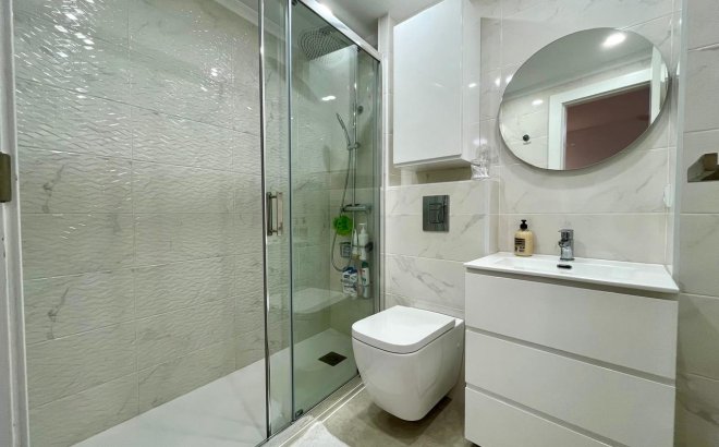 Resale - Apartment -
Torrevieja - Costa Blanca