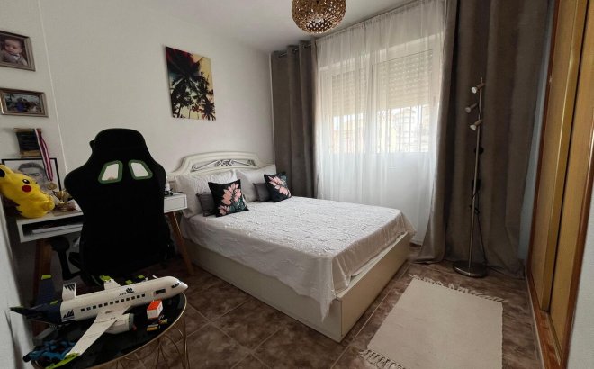 Revente - Town House Penthouse -
Torrevieja - La Florida